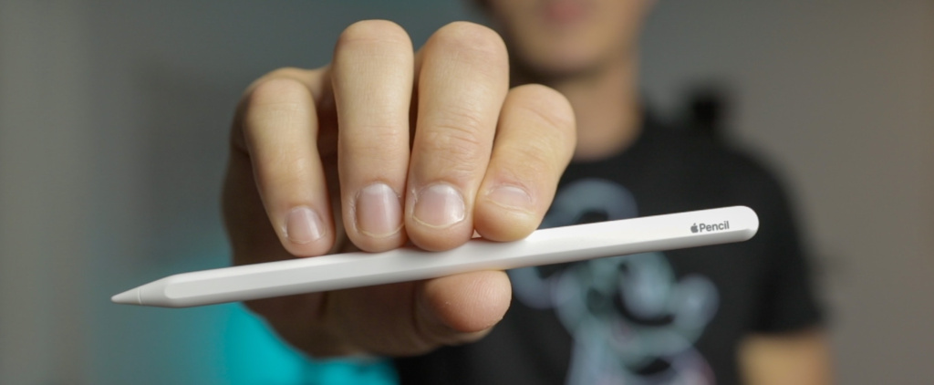 Apple-Pencil-2-in-Hand.jpg