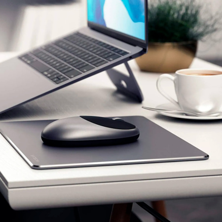 Satechi беспроводная мышь M1 Bluetooth Wireless Mouse (черный) ST-ABTCMM